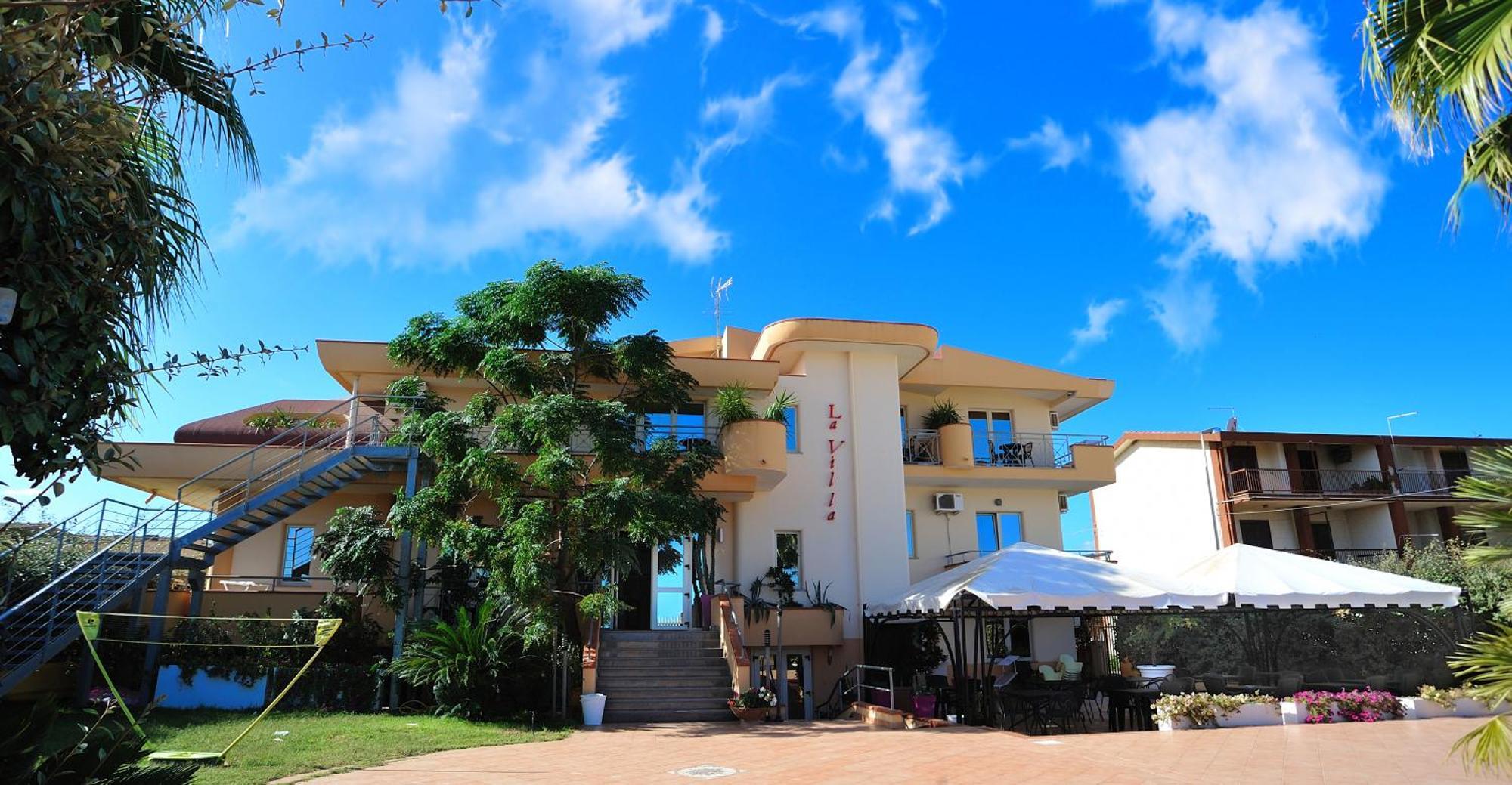 Hotel La Villa Корильяно-Калабро Экстерьер фото